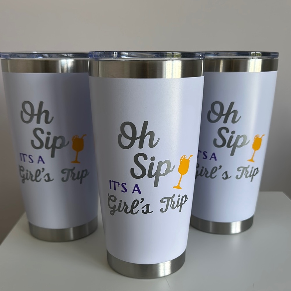 Set of 3 Tumblers “Oh sip it’s a girls trip!”
